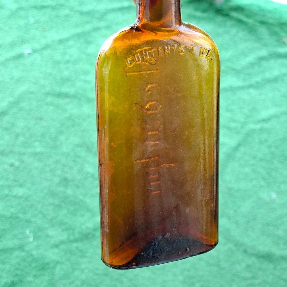 Antique Bottle Digging Lot 4 Dug Amber Whiskey Flask Milk Medicine 1914-1950